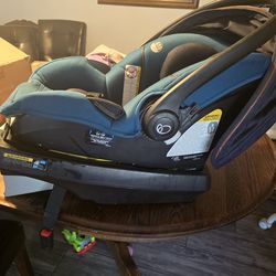 Free Carseat and stroller