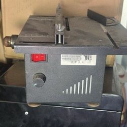 Multifunctional Hobby Saw