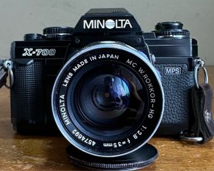 Minolta X-700 MPS 35mm SLR Film Camera w/1:2.8 f=35mm MC W. ROKKOR-HG Lens Japan