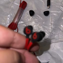 Brand New Never Used Beats Earphones