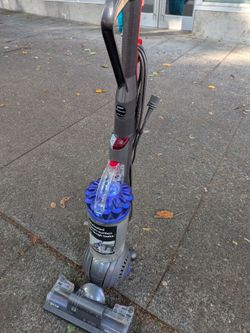 Dyson animal pro+ great condition