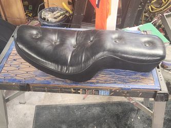 Harley-Davidson Sportster seat 1994