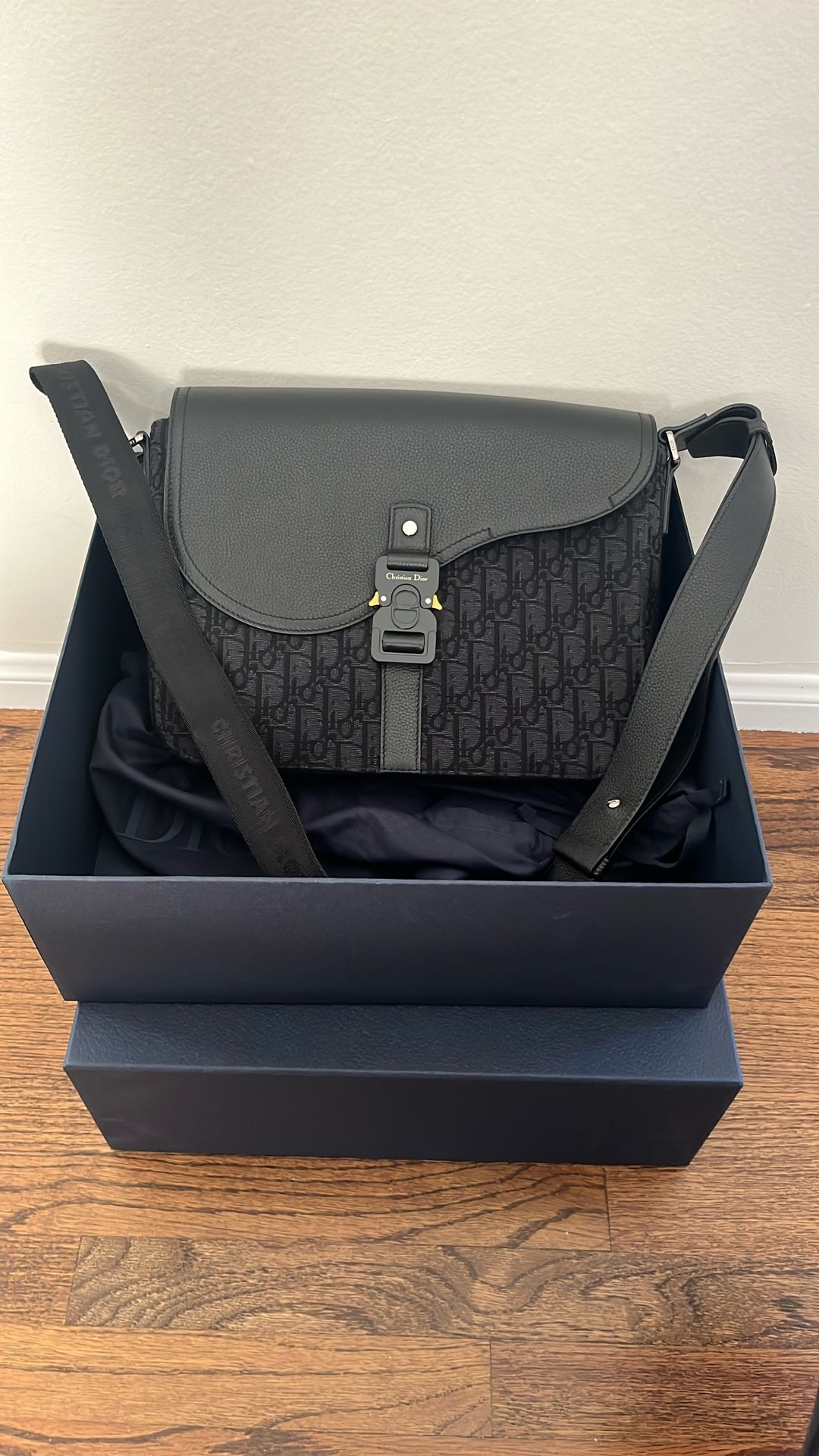 Men’s Dior Bag