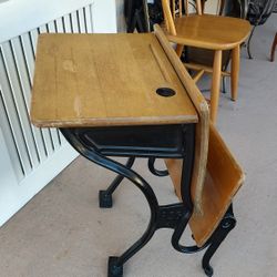 Antique Vintage Child's School Desk 