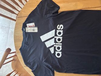 Adidas short sleeve tee