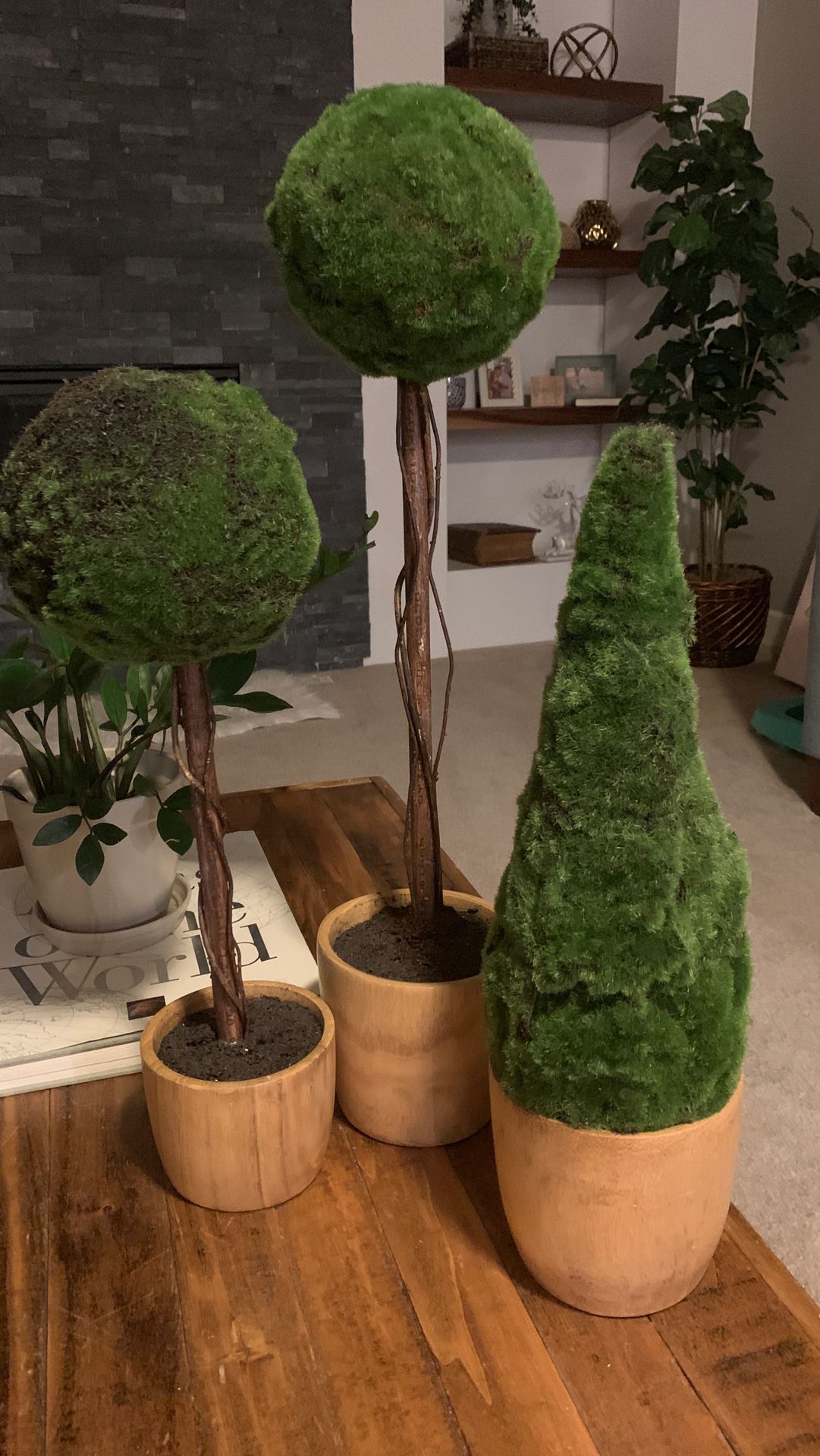 Fake tree plants