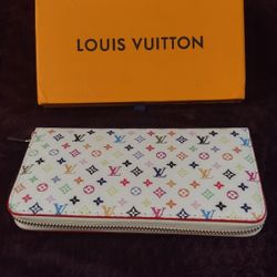 Women's Clutch Zippy Wallet White 