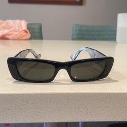 Gucci Women Glasses 