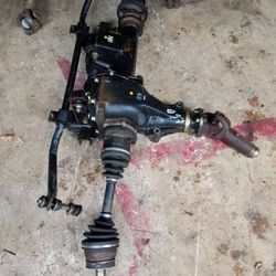Nissan hardbody 4x4 front axle
