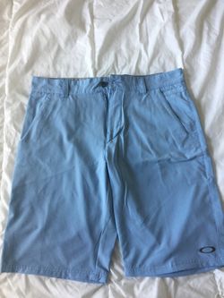 *Pre Owned* Oakley Golf Shorts Size: 34