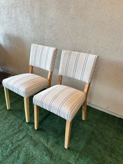 2 chairs
