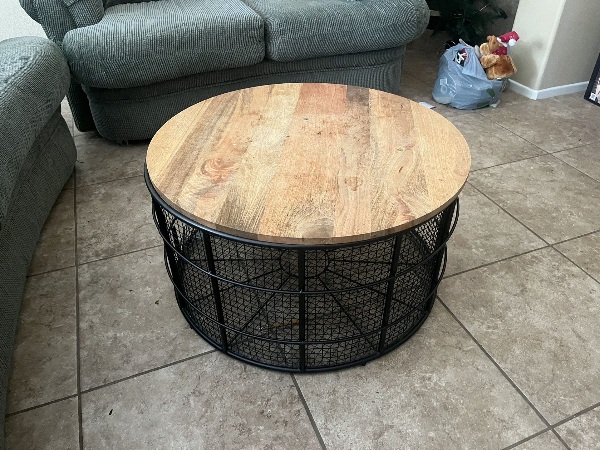 Round Coffee Table With Storage