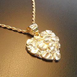 NEW 10K GOLD LADIES HEART NUGGET PENDANT WITH CHAIN