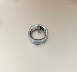 Oura Ring 4 - Size 8 - Brushed Silver
