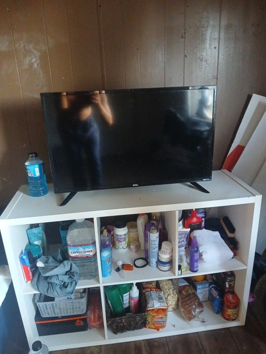 Onn Flat Screen 