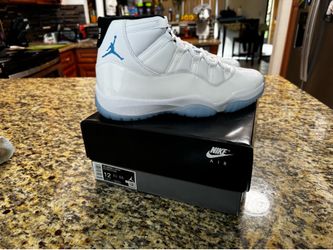 Air Jordan 11 Men's Size 12 Retro 'Columbia Legend Blue' Sneakers CT8012-104
