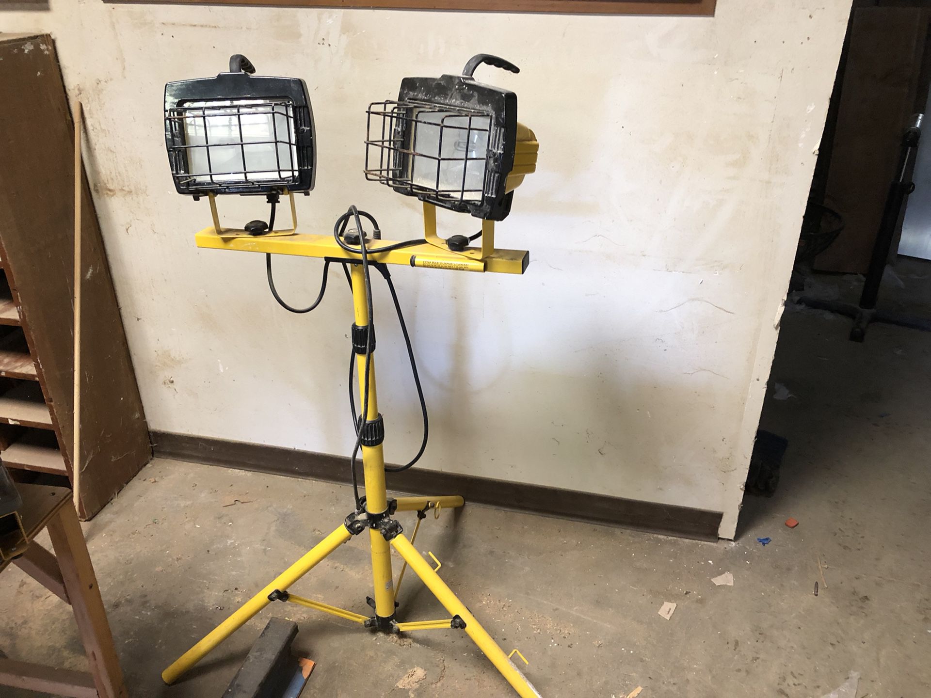 Work Light On Adjustable Stand