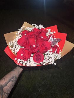 1 Dozen Roses