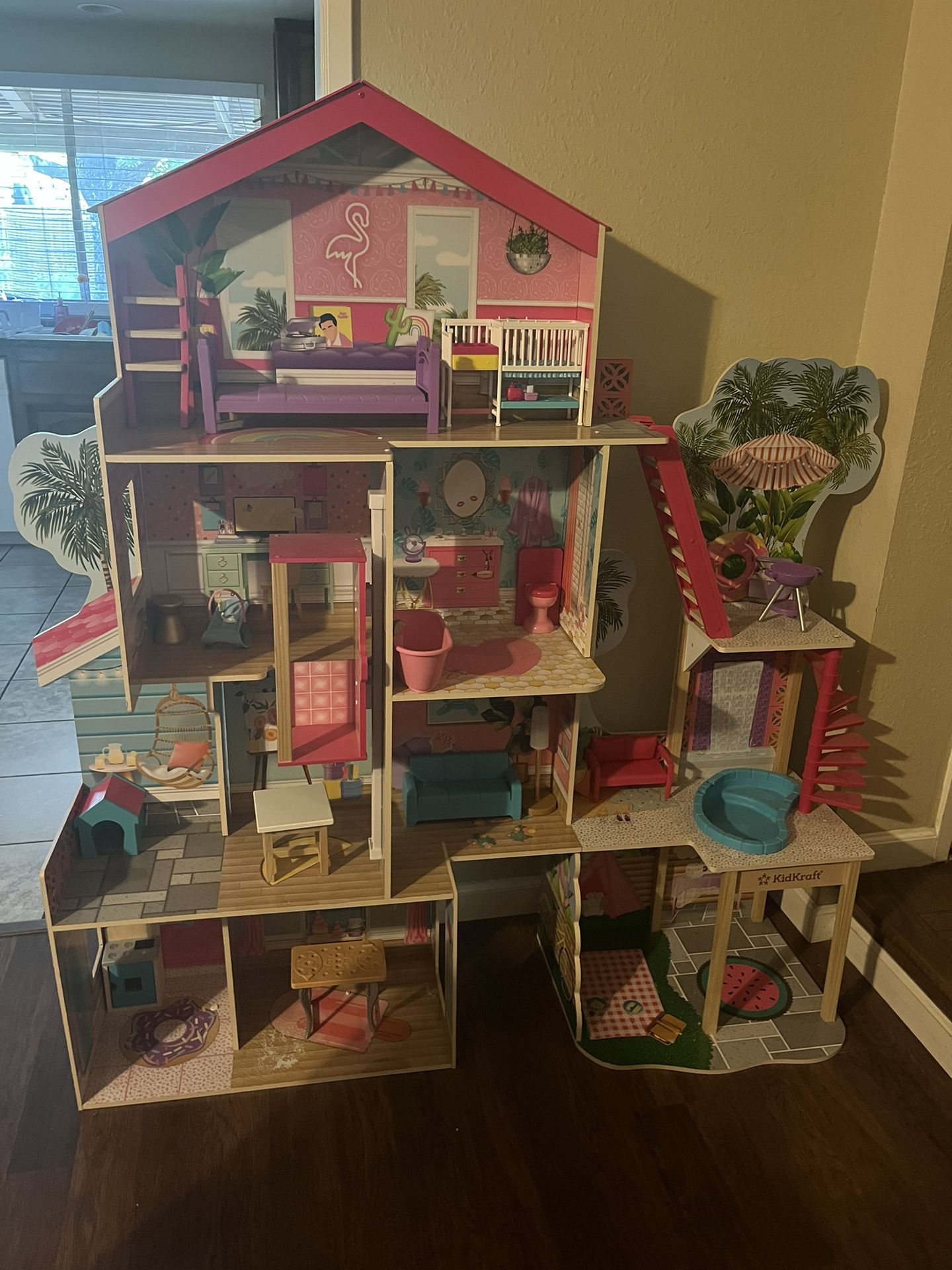 Kidkraft Doll House (fully Assembly)