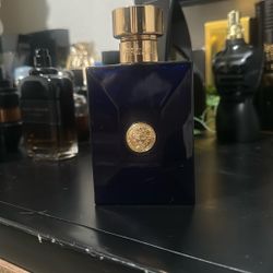 Versace Dylan Blue 