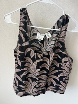 New M 100% Linen Tank