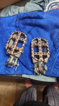 Protaper footpegs