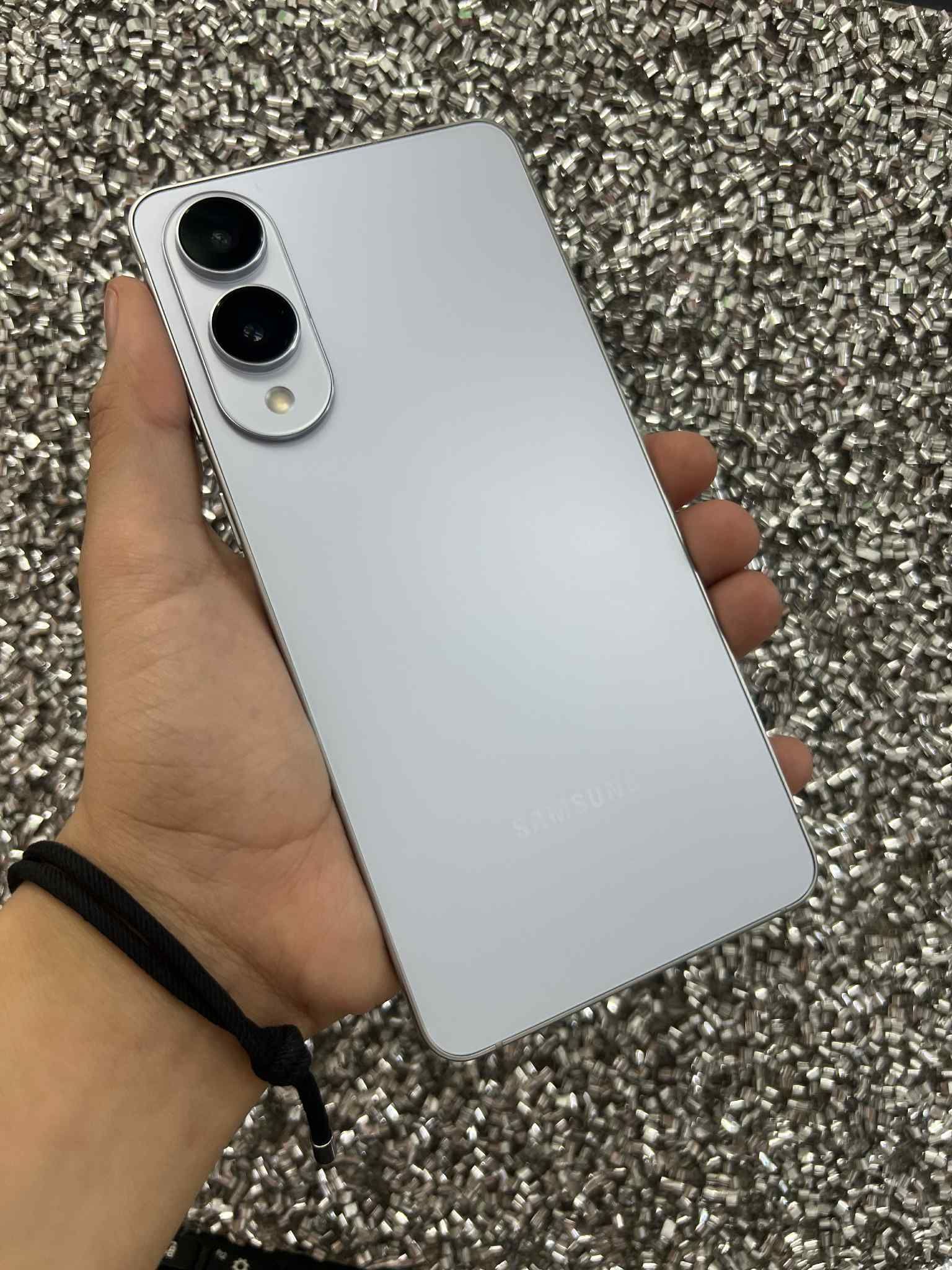 Samsung S25 EDGE UNLOCKED