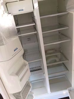 Refrigerator in excellent working condition