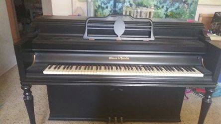 Mason & Hamlin piano