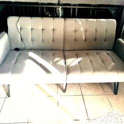 Sofa  - Futon 