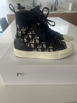 Women’s Dior Walk N Dior