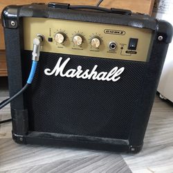 Squier Electric Guitar / Marshall Amp