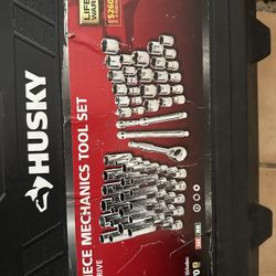 Husky Took Set 