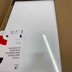 New Maxtek White Board PJ-100150-86 74X48