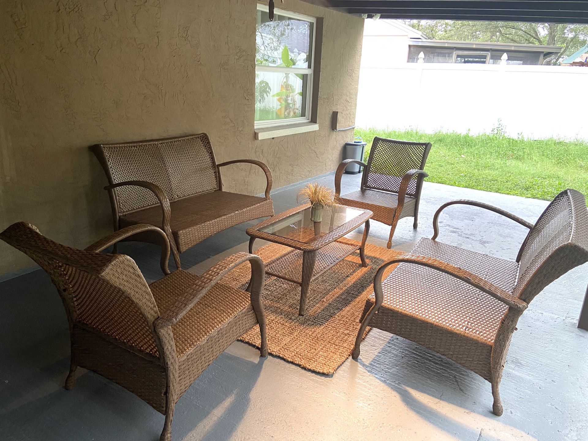 PATIO FURNITURE WICKER SET