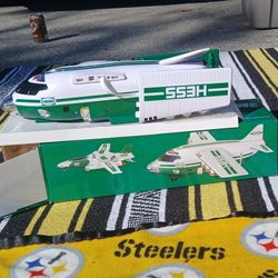 ***NIB*** HESS Cargo Plane And Jet