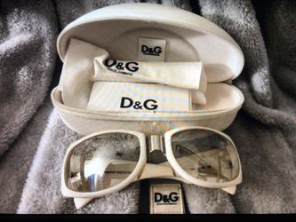 D & G sunglasses 🕶