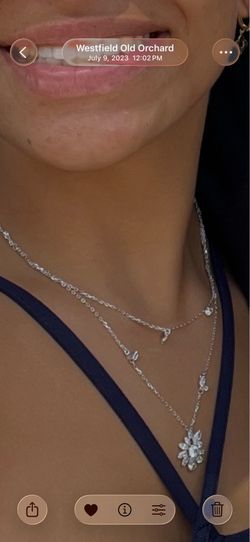 Swarovski Gema flower necklace