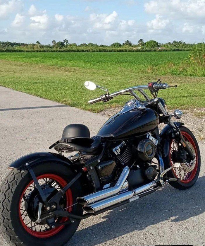 *Super Low Miles*  2005 Yamaha V Star 650 Custom Bobber Motorcycle