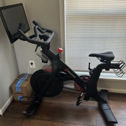 Peloton Bike