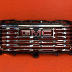 2022 2023 2024 GMC SIERRA 1500 DENALI FRONT GRILLE WITH CAMERA OEM (contact info removed)5