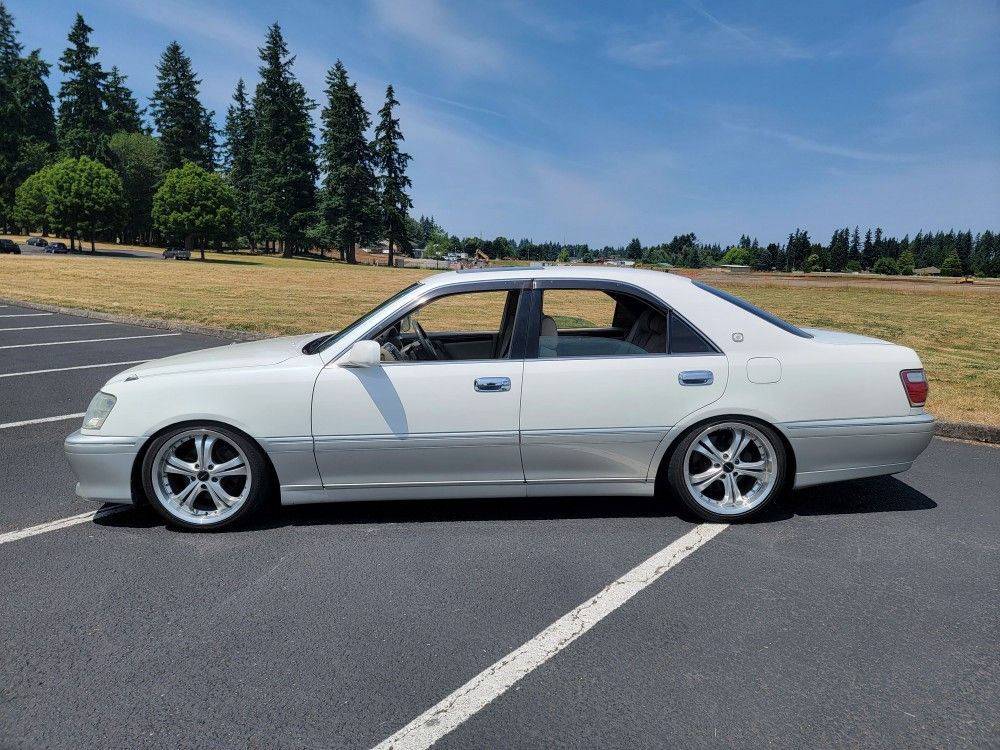 1999 Toyota Crown Athlete V **Manual Swap*