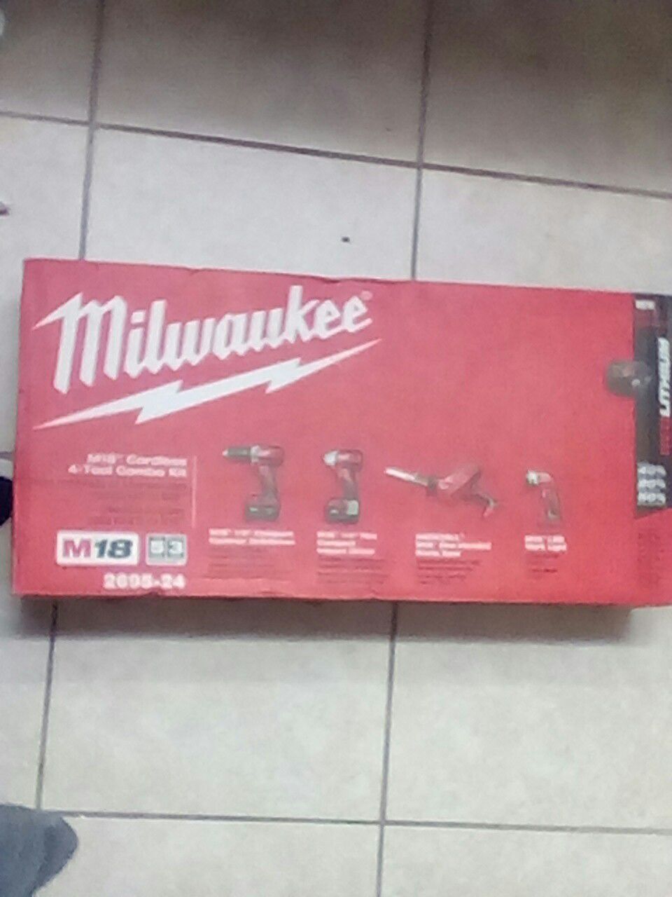 Milwaukee 4 pack of m-18 power tools set