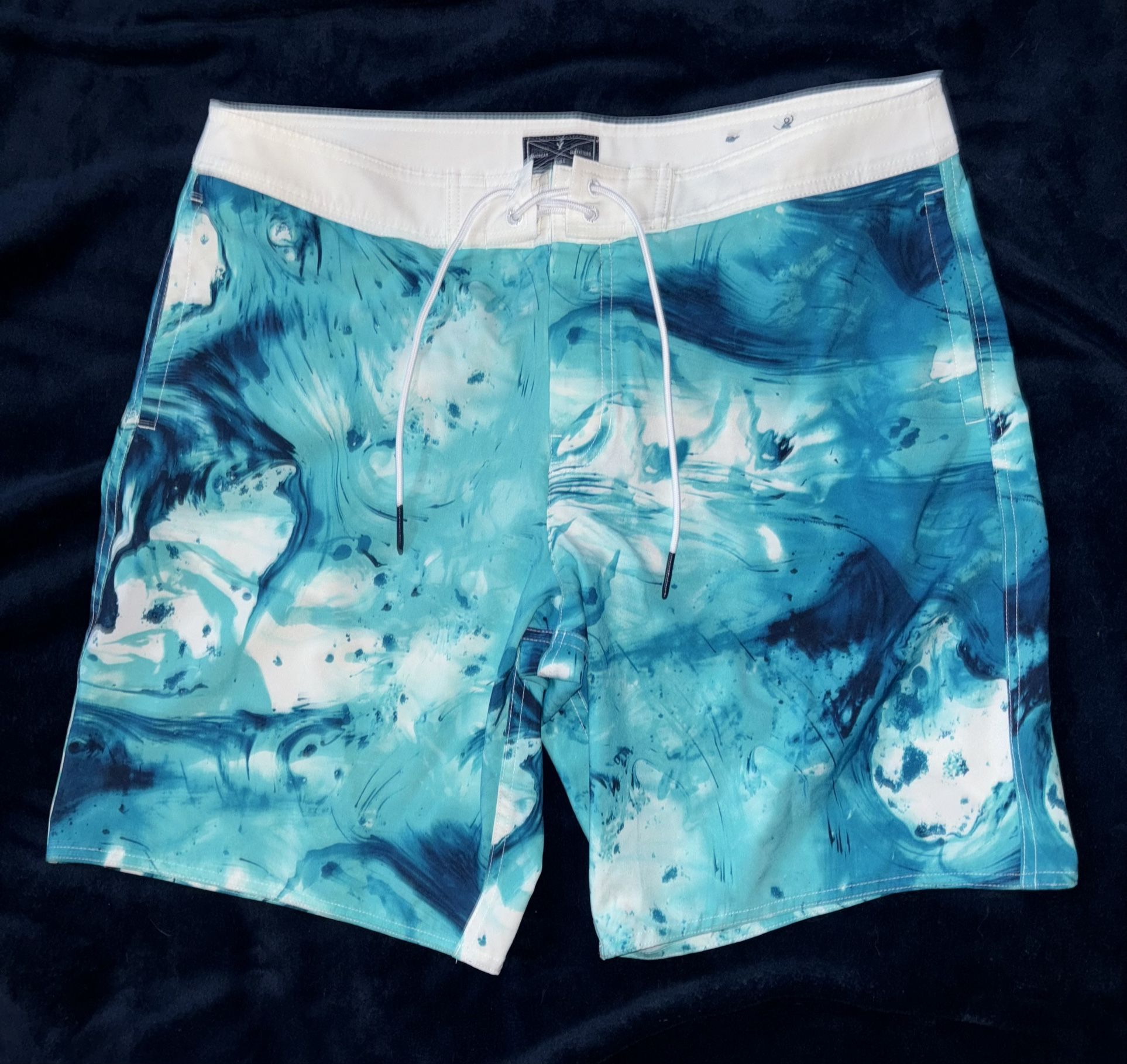 Swim Trunks (XL) ( American Eagle ) Never Worn