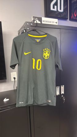 Medium Nike Brazil CBF Neymar Jr #10 Dri-FIT Soccer Jersey Shirt Dark Green Yellow