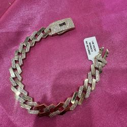 14k Gold Cubic Zirconia Monaco Bracelet