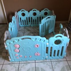 PRACTICALLY NEW SAFE FOLDABLE PLAY PEN!!!!