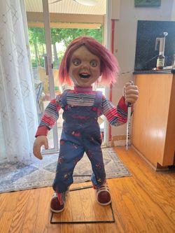 Chucky Halloween animatronic