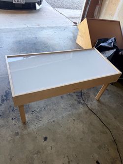 Lakeshore light table
