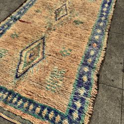 handmade Moroccan berber rug